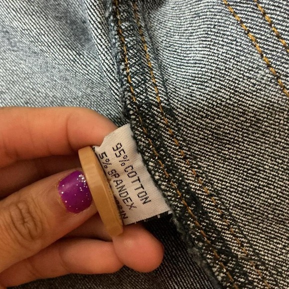 Y2K Tulle Women's Dark Wash Denim Jacket Size Small Button Front Pockets - Picture 6 of 6